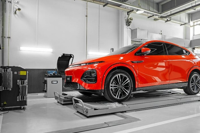 Chinese EV Maker XPeng Opens Its Largest Flagship Dealership in South Jakarta